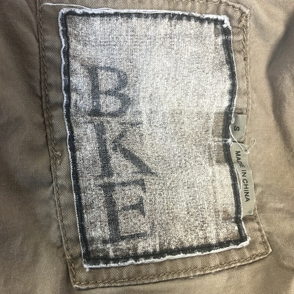 BKE Military Style Hooded Jacket Women’s Size Small Color Olive Utility Pockets - Picture 6 of 14